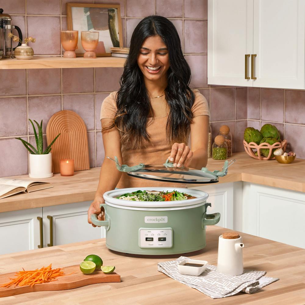 crock-pot-programmable-design-series-6-quart-cook-and-carry-slow-cooker-moonshine-k0 3f87b859-8171-37ea-b973-bcd7f8f2515e.jpg